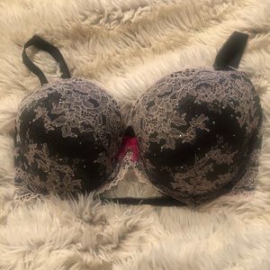 NEW!! Victoria’s Secret Dream Angels Lined Bra!!